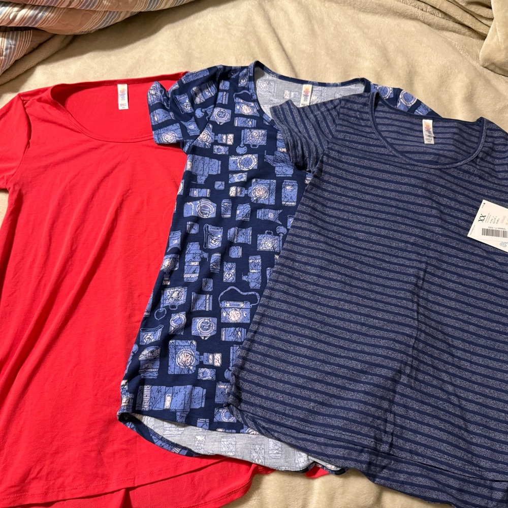 Set of three NWT lularoe tops